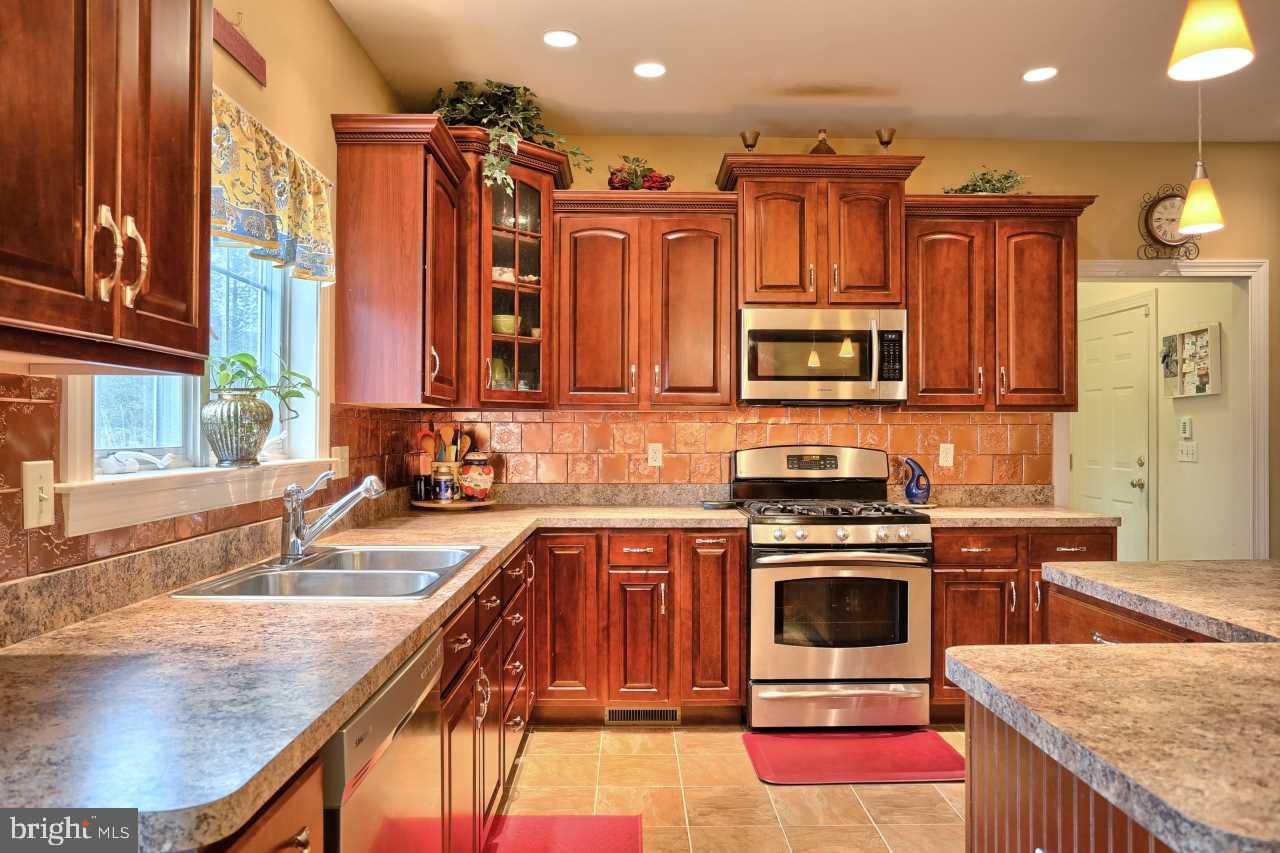 2538 Raleigh Road Hummelstown, PA 17036 - Photo 7 of 25 Gallery Image 7