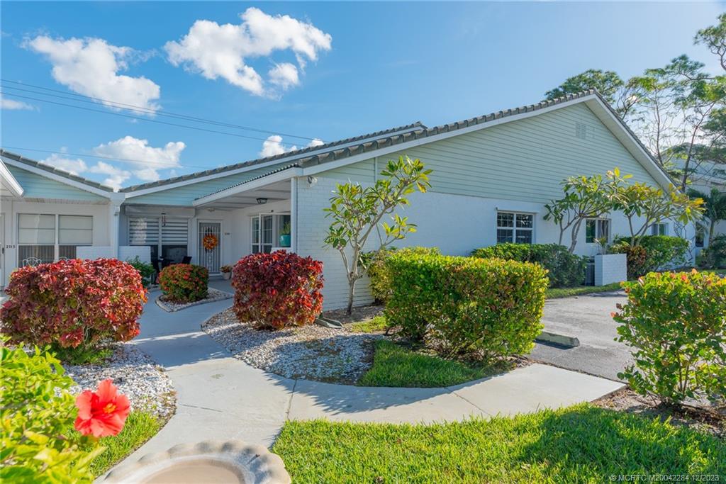 2117 Southeast Wayne Road Stuart, FL 34994 - Photo 7 of 18 Gallery Image 7