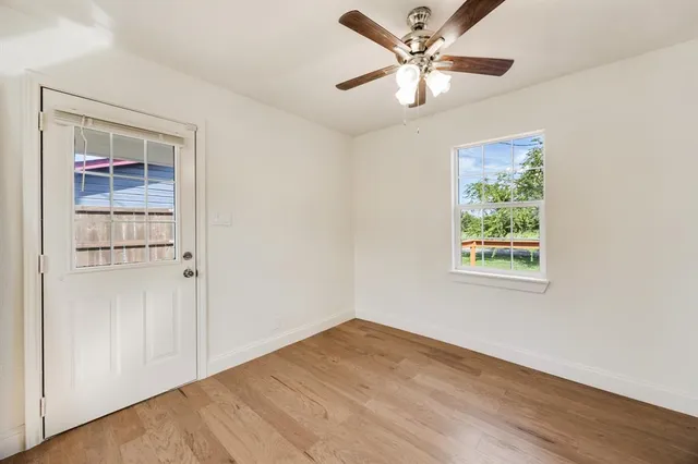 $199,000 | 307 South Elm Street, Leonard, TX 75452