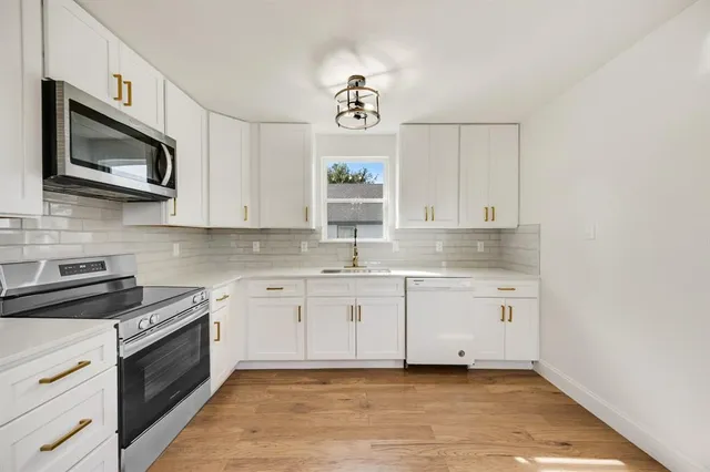 $199,000 | 307 South Elm Street, Leonard, TX 75452