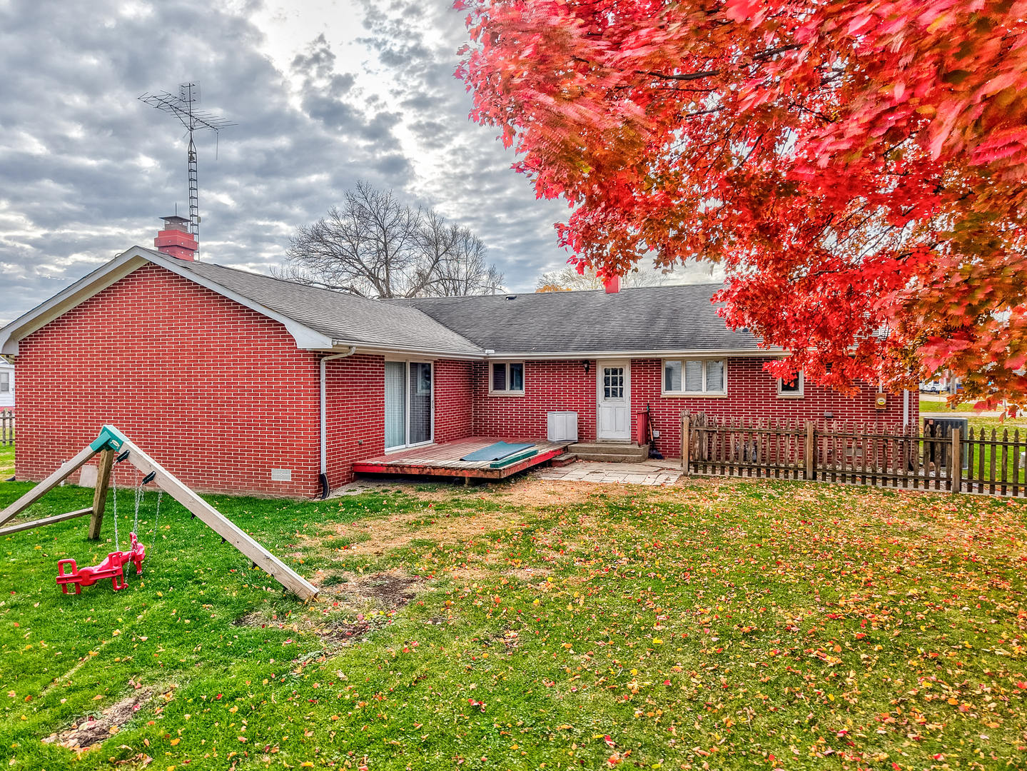 761 North 3906th Road Triumph, IL 61371 - Photo 3 of 28