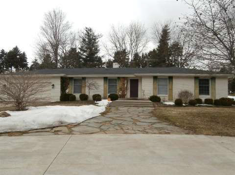 1117 Riverside Drive Owosso, MI 48867 - Photo 1 of 26 20395646.JPG