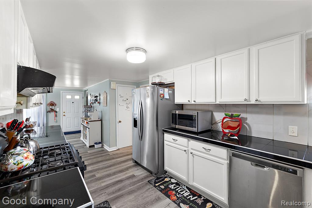 30825 Fort Road Rockwood, MI 48173 - Photo 25 of 50 Gallery Image 25