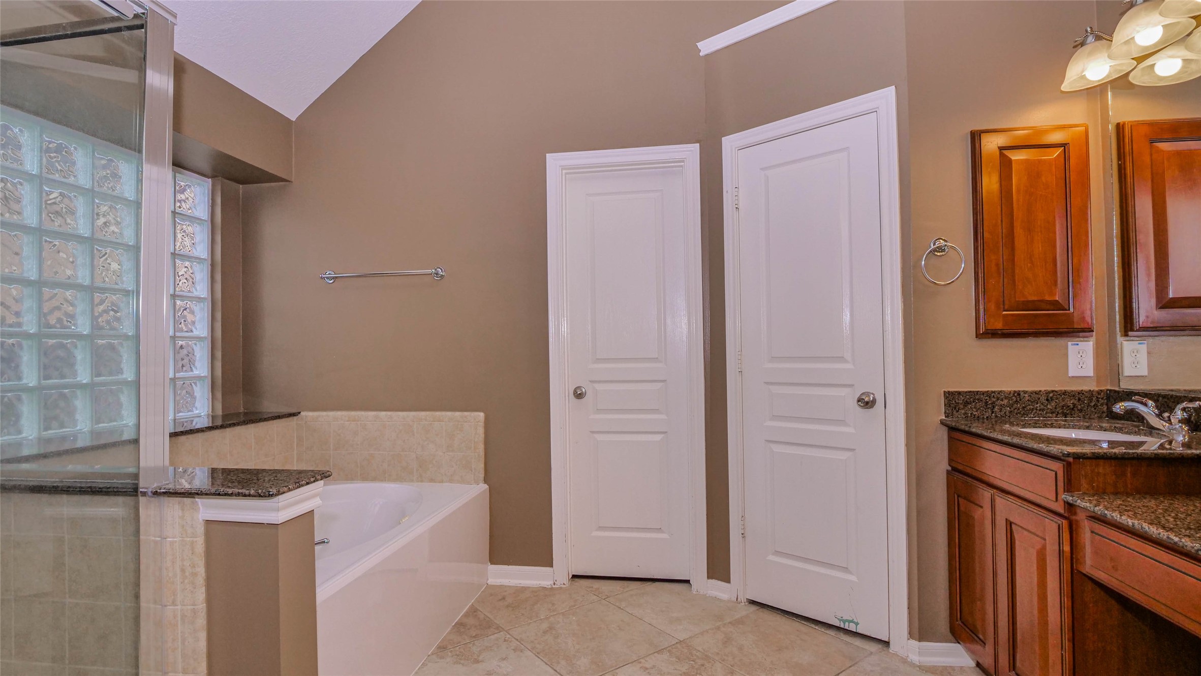 17915 Harbour Bridge Point Drive Cypress, TX 77429 - Photo 13 of 19