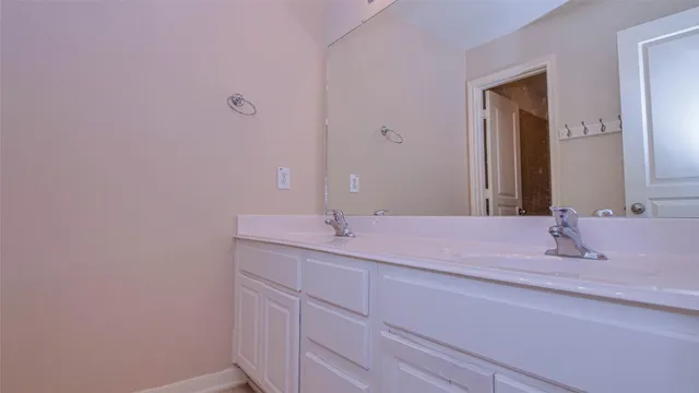 $2,750 | 17915 Harbour Bridge Point Drive, Cypress, TX 77429