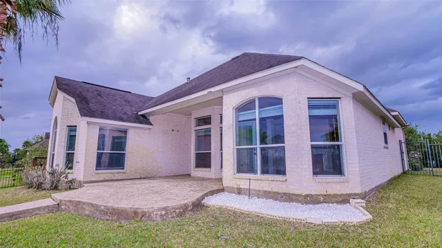 $2,750 | 17915 Harbour Bridge Point Drive, Cypress, TX 77429