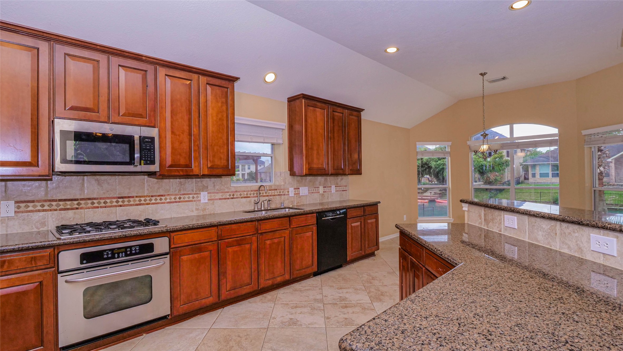 17915 Harbour Bridge Point Drive Cypress, TX 77429 - Photo 7 of 19