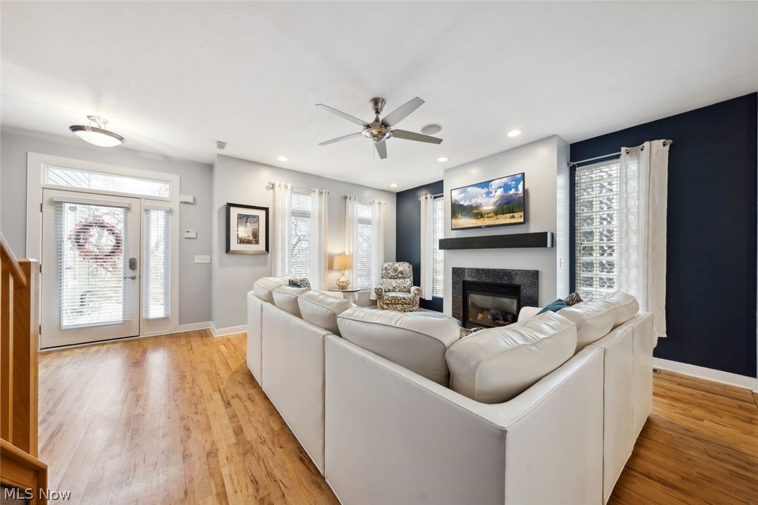 723 University Road Cleveland, OH 44113 - Photo 5 of 47 Front door entrance & Living Room - filled with natural light!