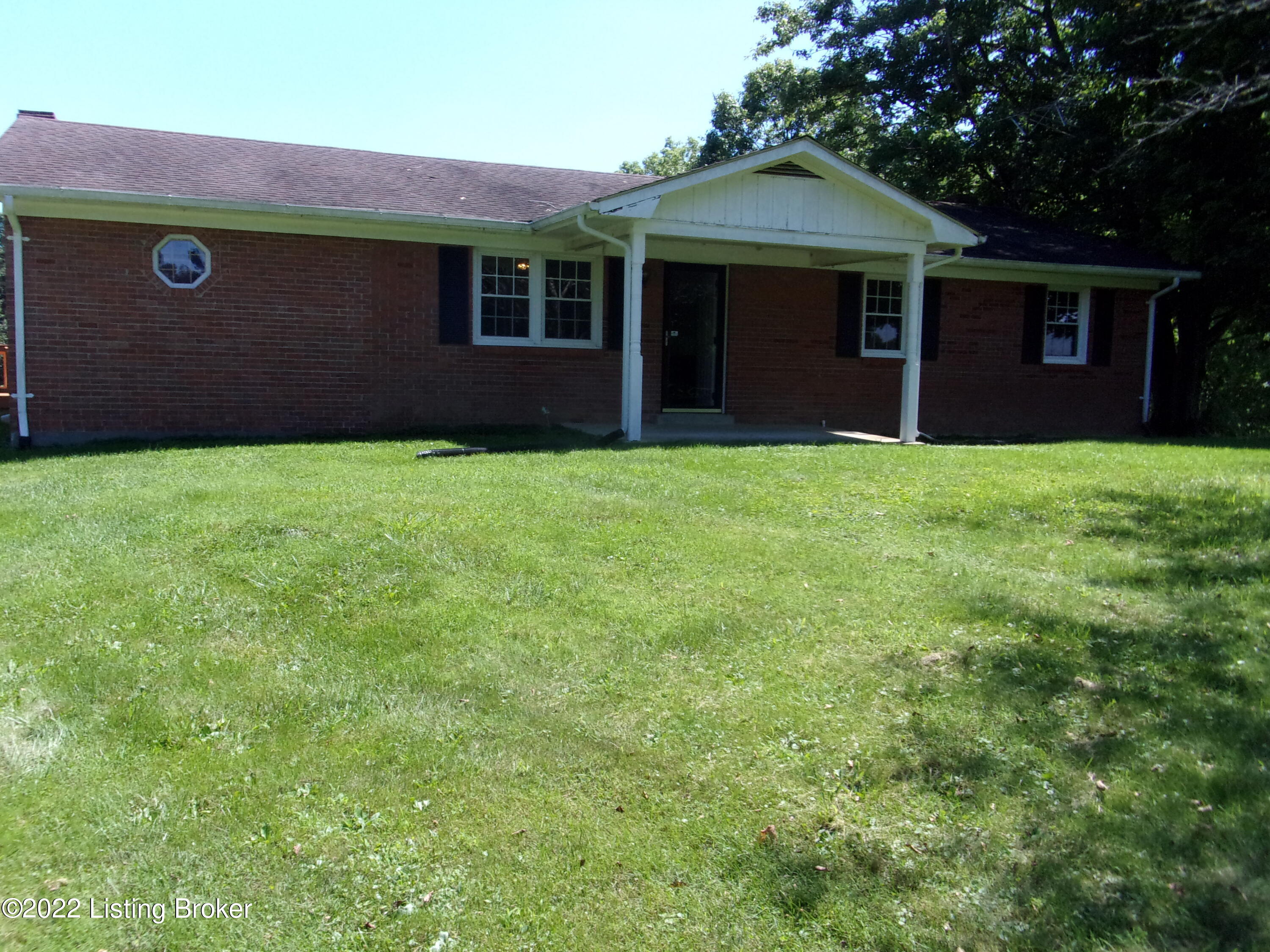 9509 Lawrenceburg Road Chaplin, KY 40012 - Photo 2 of 25 101_4232