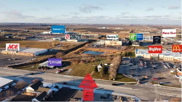 $799,500 | 1201 Oxford Street, Worthington, MN 56187