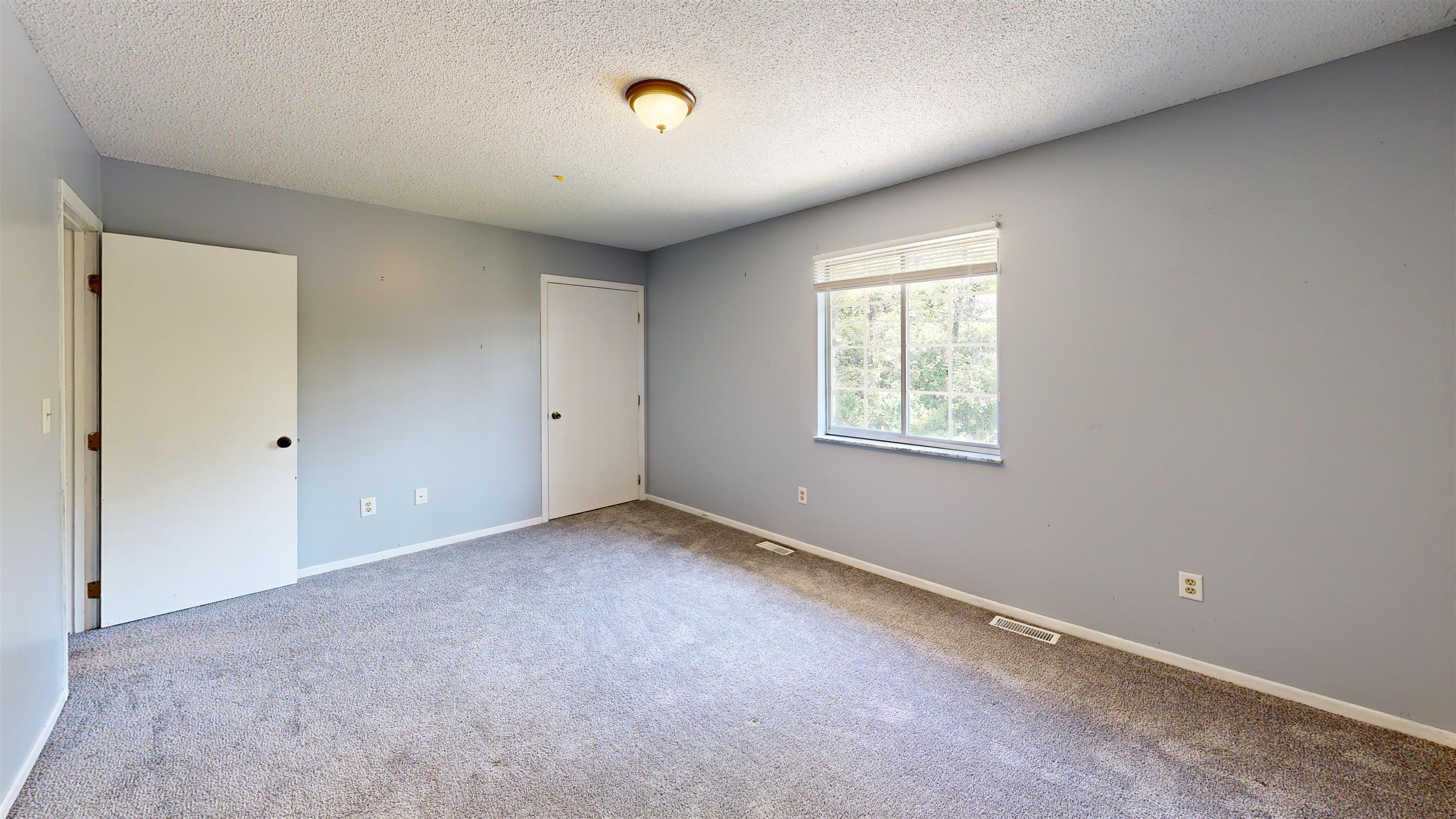 116-118 Darnell Road Huntington, WV 25705 - Photo 11 of 32 Gallery Image 11