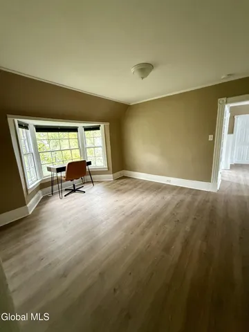 $1,000 | 89 2nd Avenue, Gloversville, NY 12078