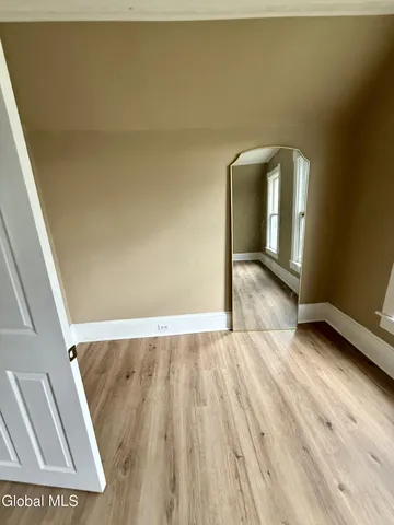 $1,000 | 89 2nd Avenue, Gloversville, NY 12078