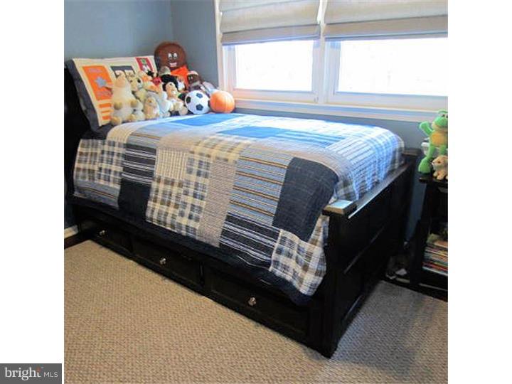 8 Exeter Road East Windsor, NJ 08520 - Photo 18 of 25 Bedroom 4