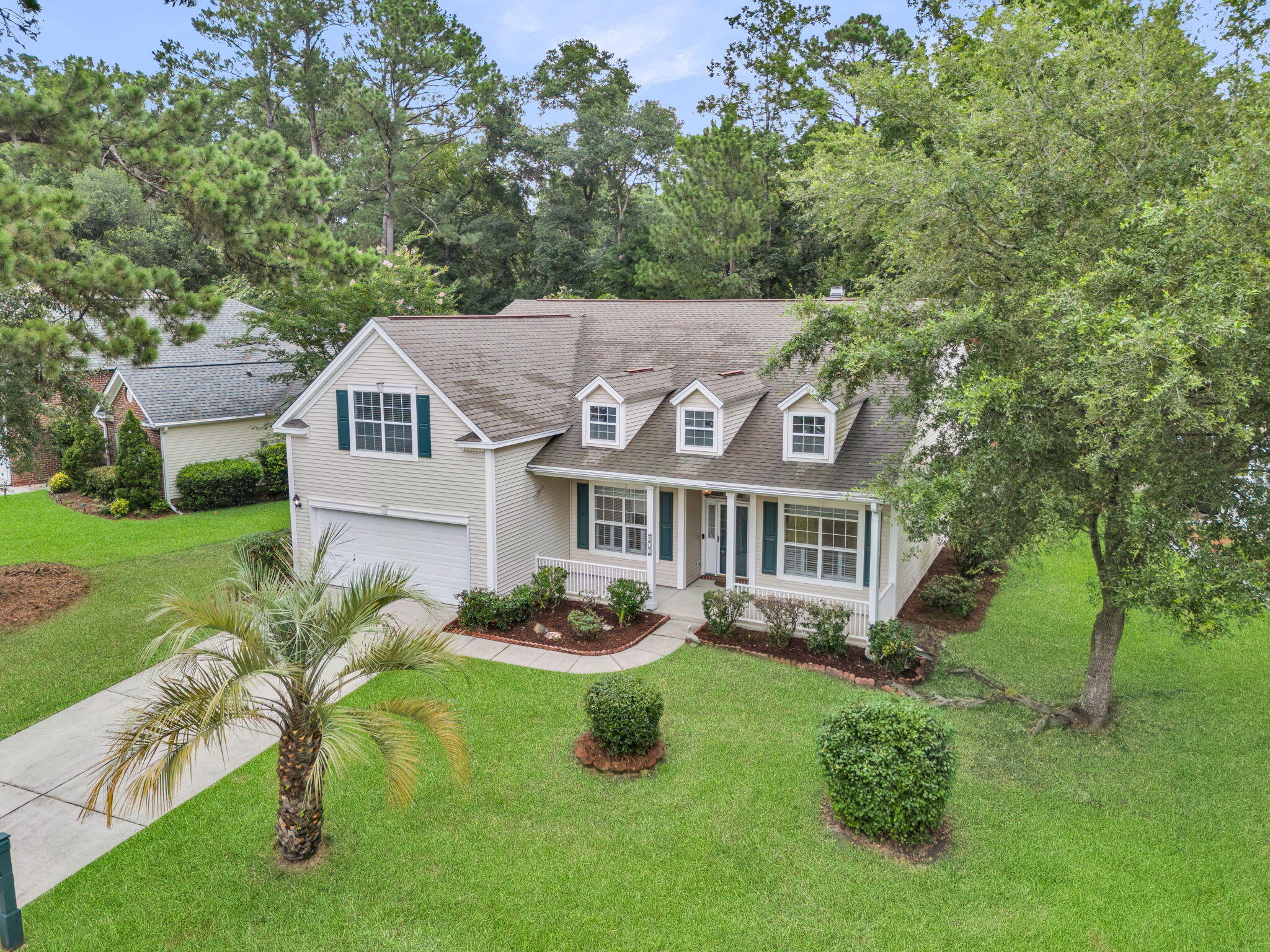 802 Long Drive Road Summerville, SC 29485 - Photo 5 of 84 Front flyover right