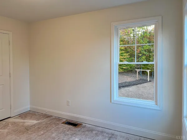 $258,900 | 110 Aaron Place, Unit 608, Lynchburg, VA 24502