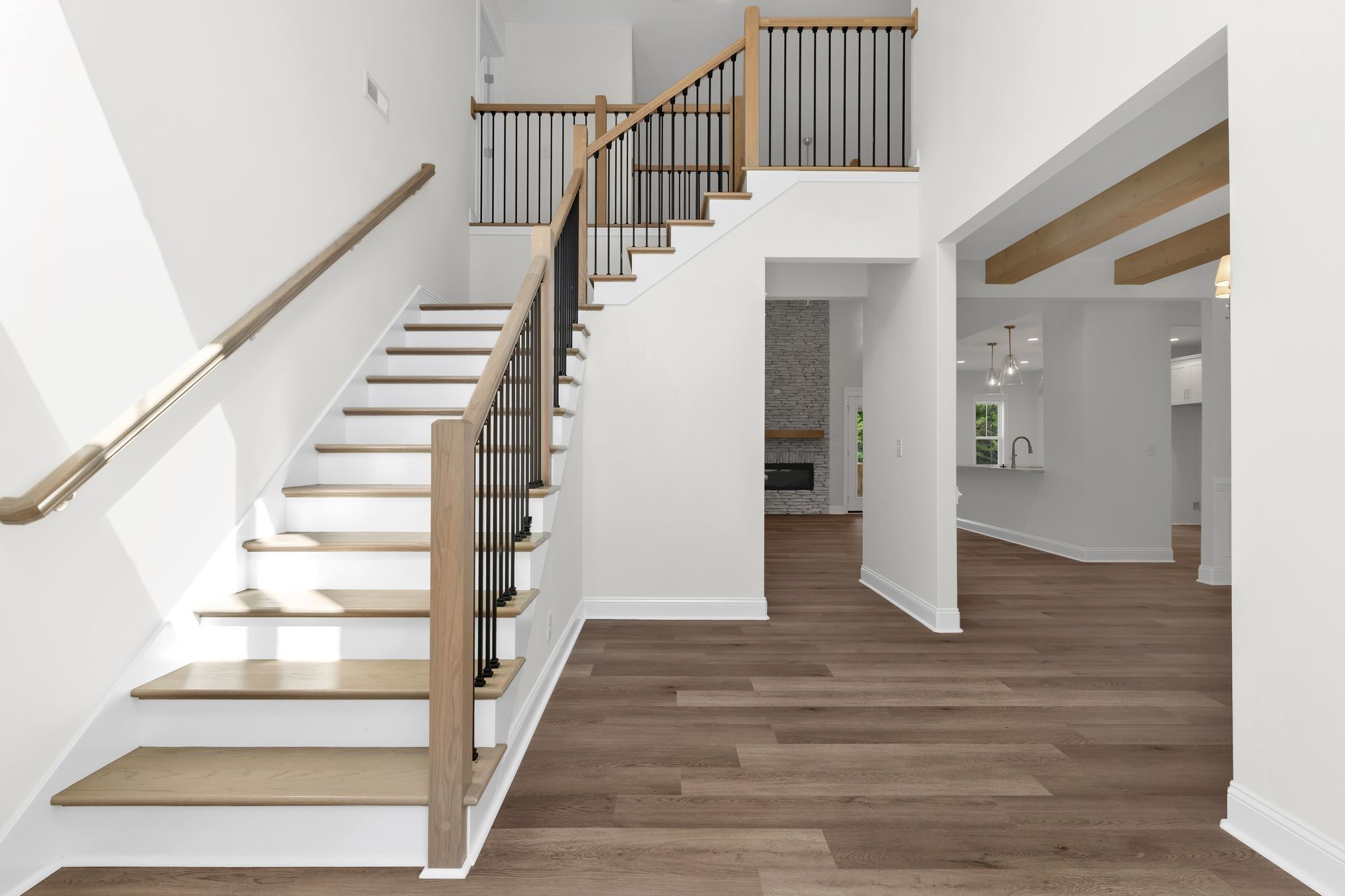 1065 Gholson Road Clarksville, TN 37043 - Photo 4 of 48