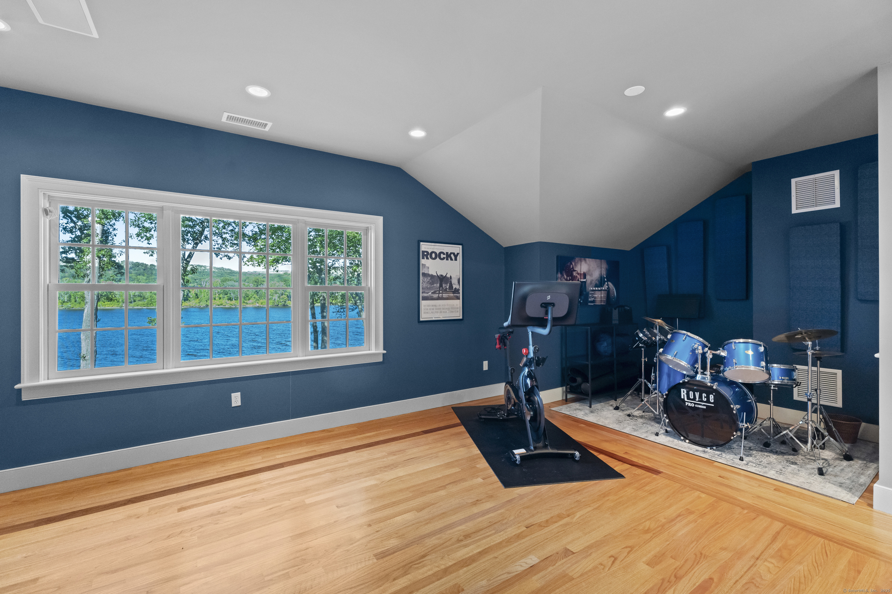 288 Middlesex Turnpike Chester, CT 06412 - Photo 19 of 38 Full bath in this space creates tremendous guest space if needed.