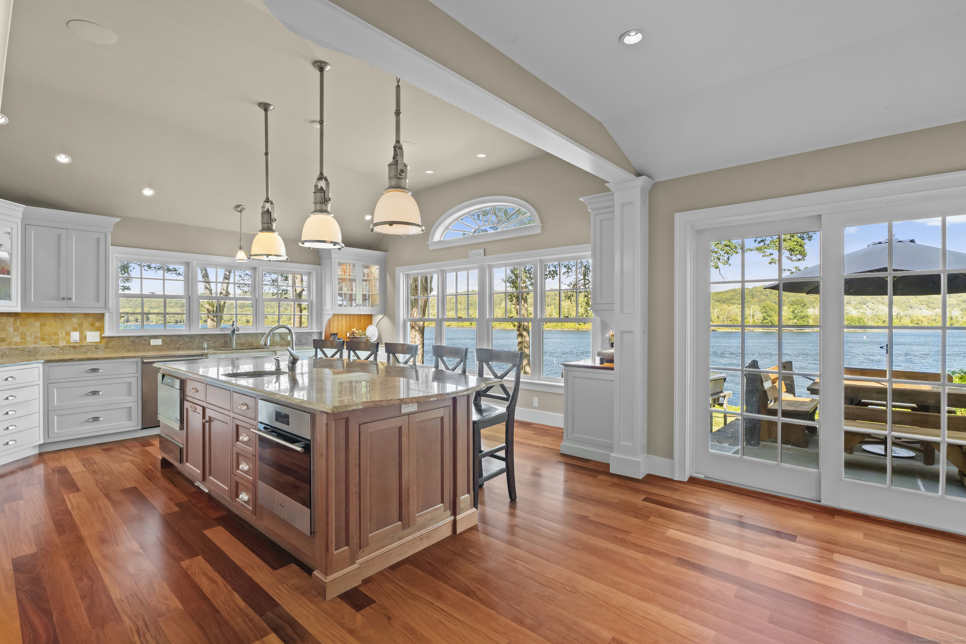 288 Middlesex Turnpike Chester, CT 06412 - Photo 6 of 38 Kitchen