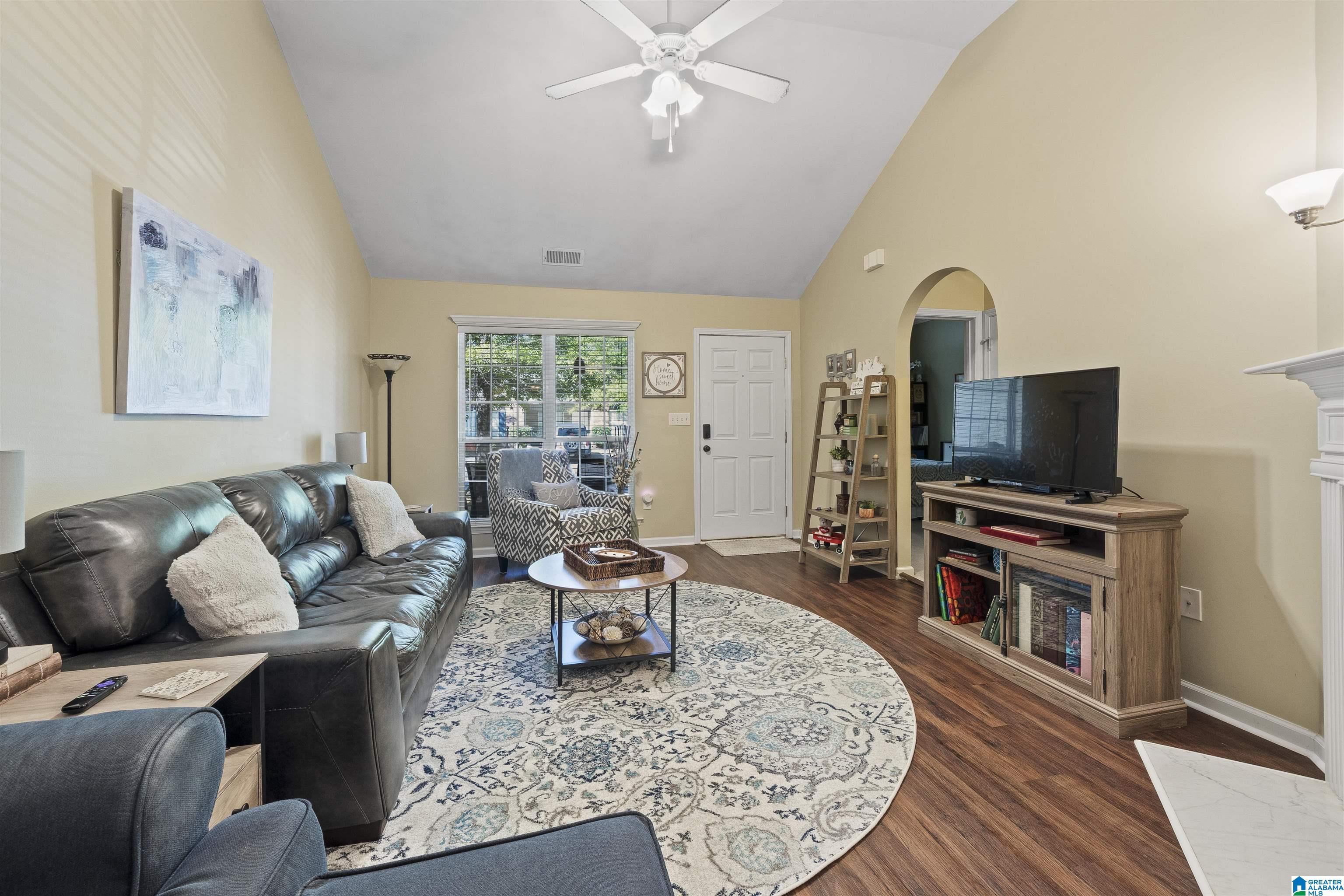 426 Midridge Lane Pelham, AL 35124 - Photo 7 of 26