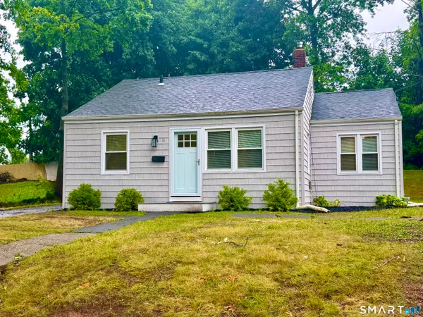 $349,500 | 11 Elmhurst Circle, West Hartford, CT 06110