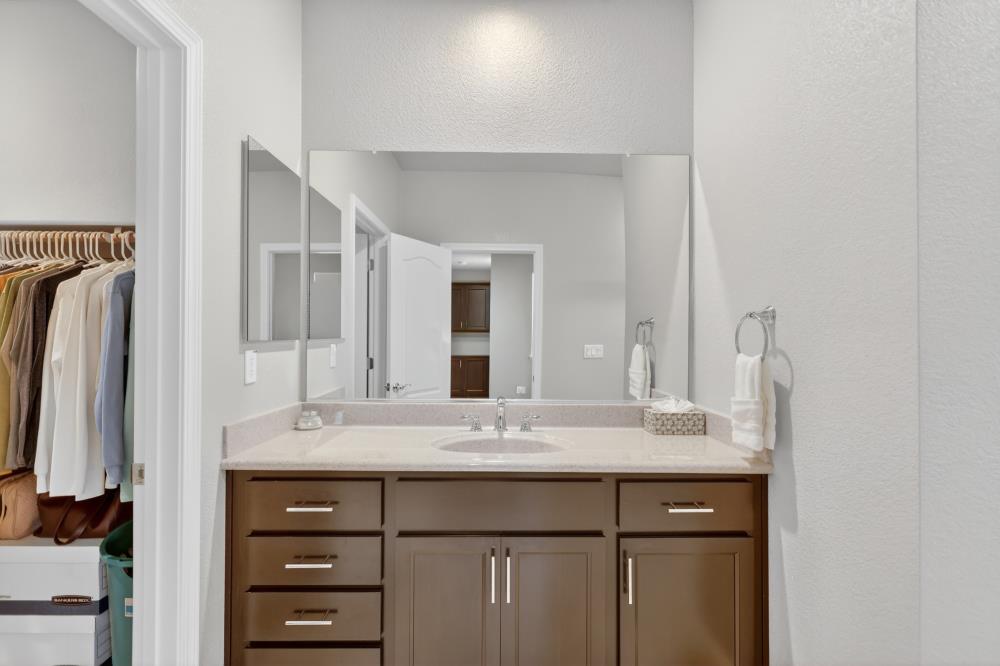 211 Rochdale Street Roseville, CA 95661 - Photo 42 of 66