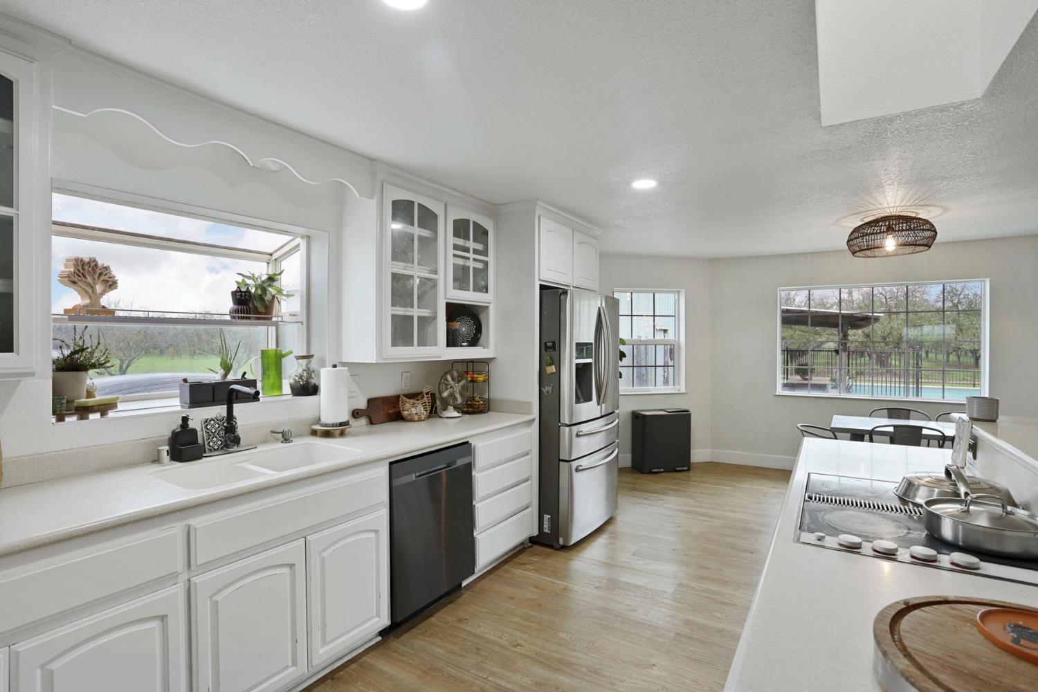 14527 East Louise Avenue Ripon, CA 95366 - Photo 17 of 77