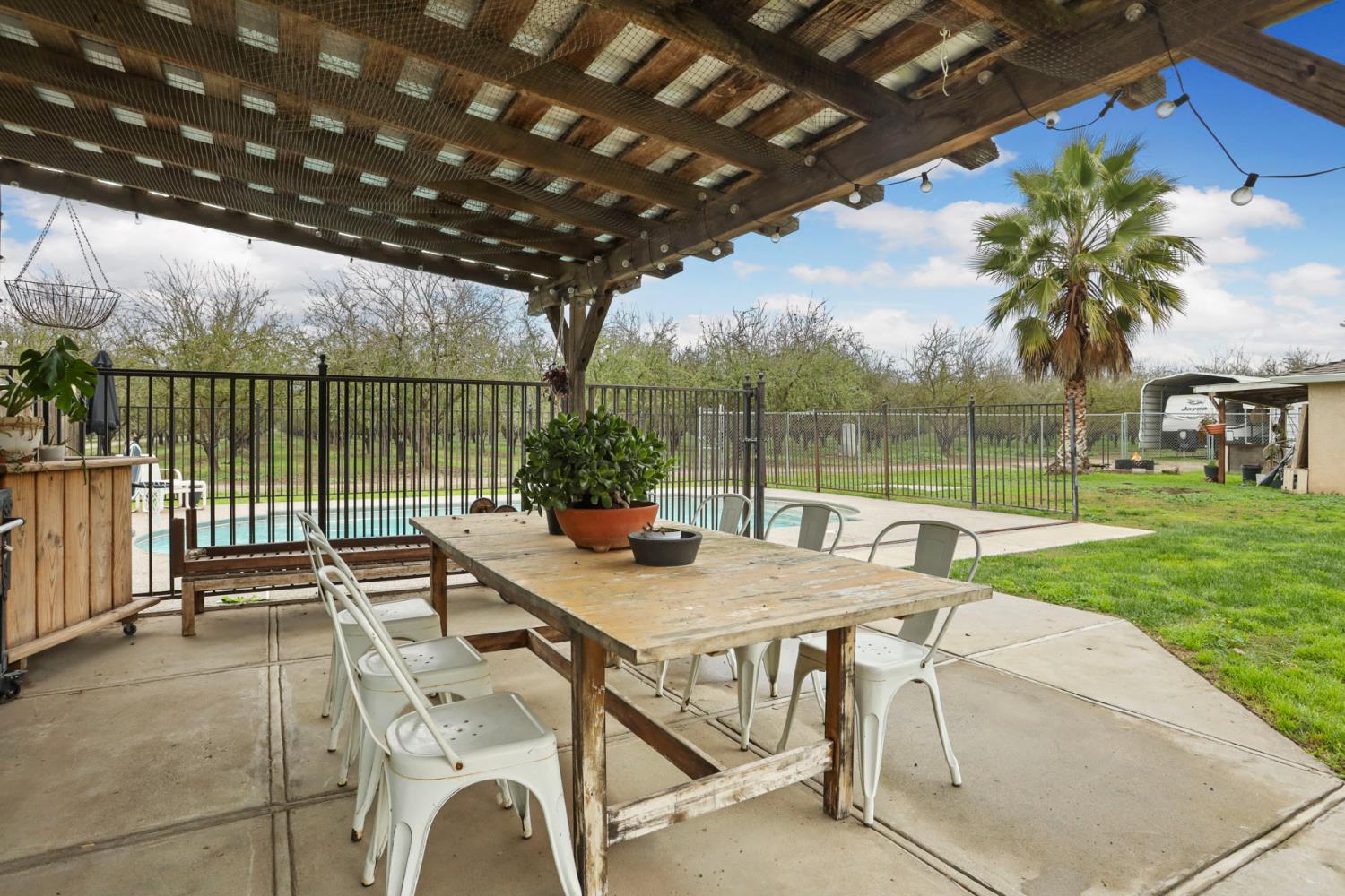 14527 East Louise Avenue Ripon, CA 95366 - Photo 50 of 77