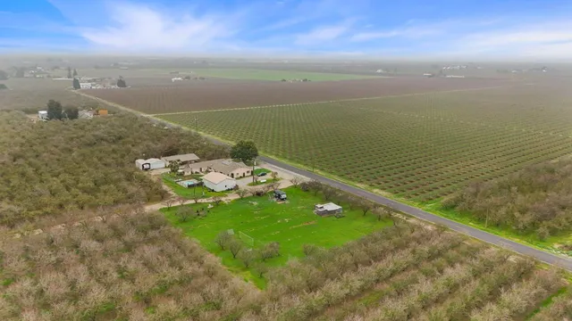 $1,450,000 | 14527 East Louise Avenue, Ripon, CA 95366