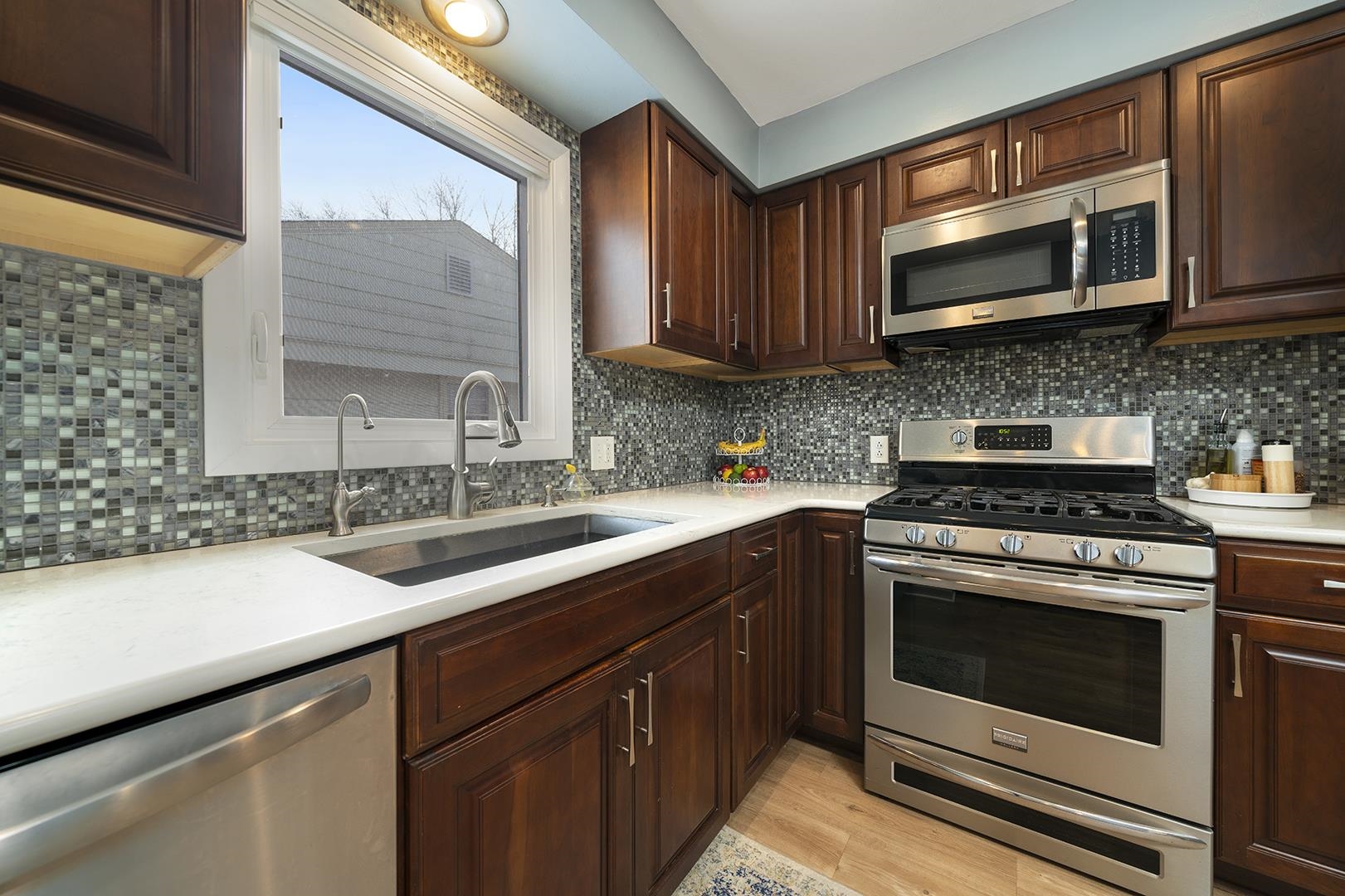 4616 Newcastle Road Rockford, IL 61108 - Photo 10 of 32 Gallery Image 10