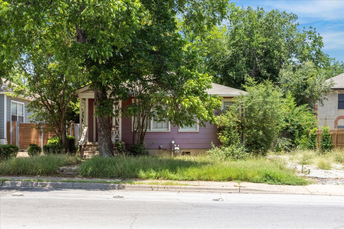 700 West N Loop Boulevard Austin, TX 78751 - Photo 3 of 8