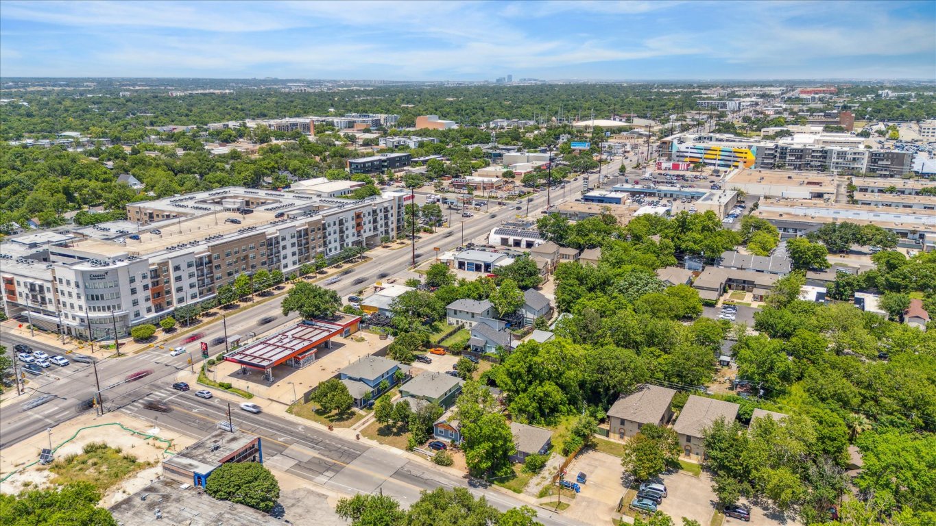 700 West N Loop Boulevard Austin, TX 78751 - Photo 7 of 8