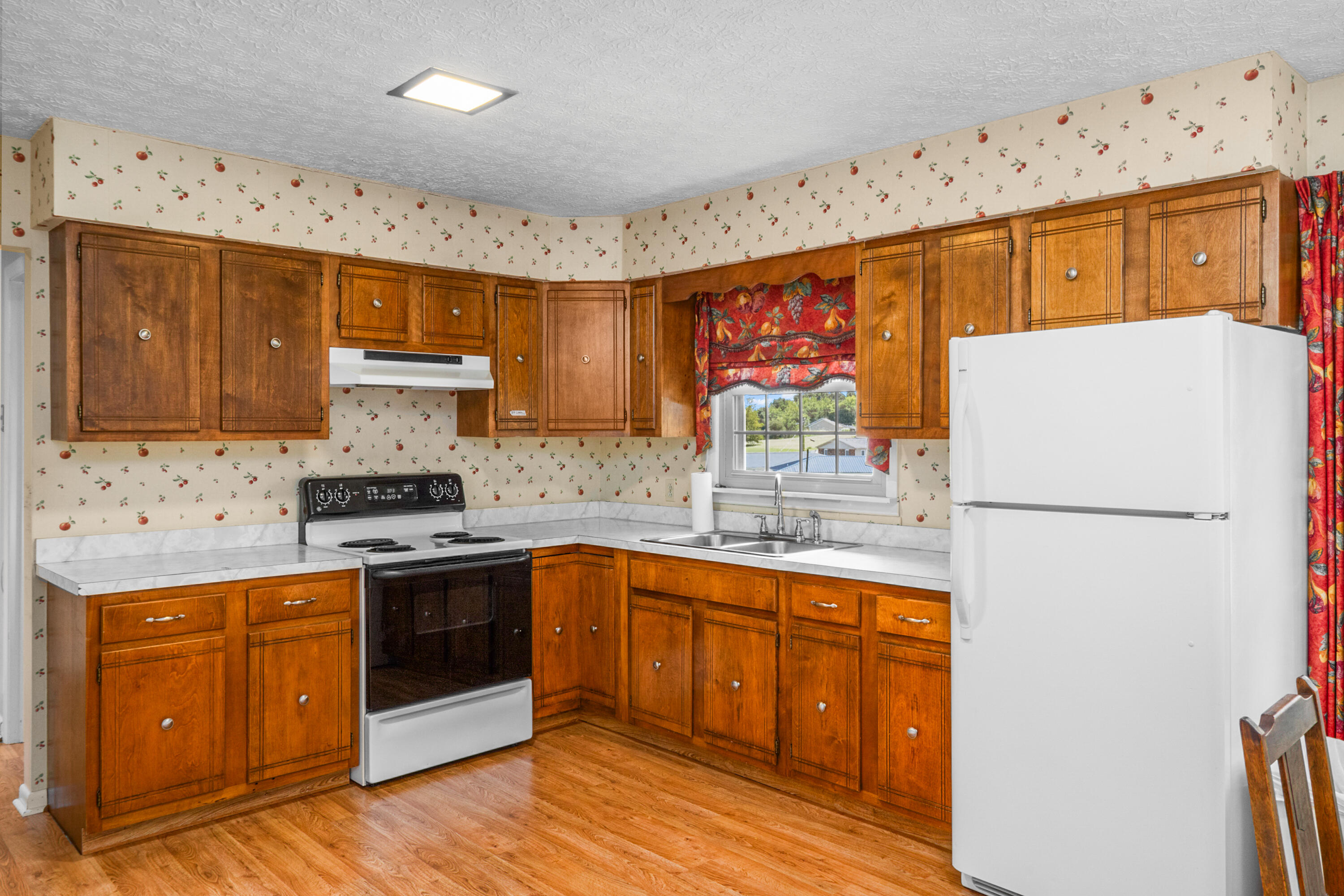 561 Old Whitley Road London, KY 40744 - Photo 22 of 45 IMG_8236