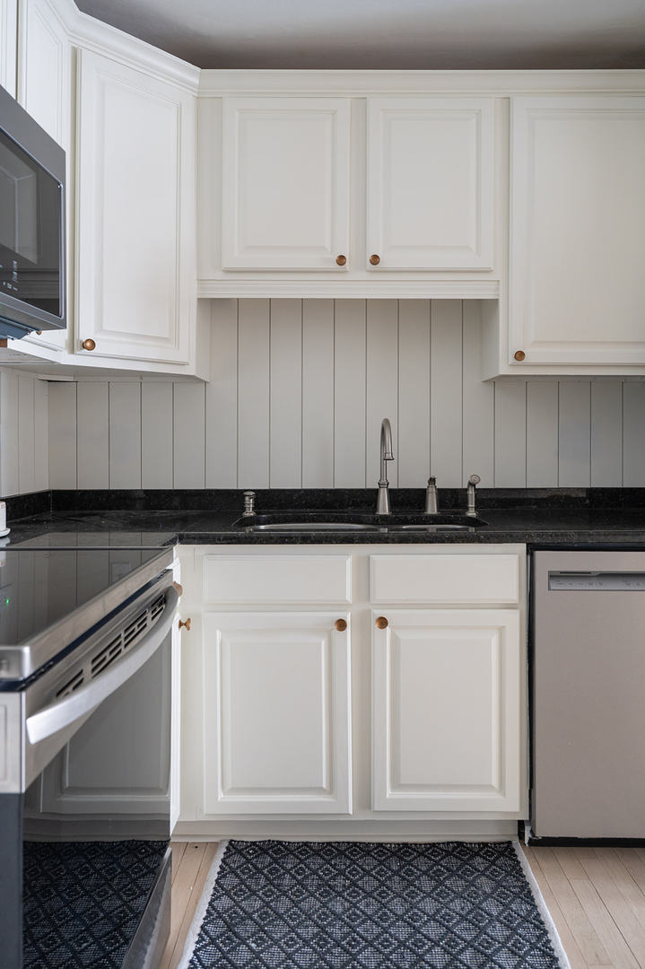 448 Raintree Court, Unit 1C Glen Ellyn, IL 60137 - Photo 11 of 16