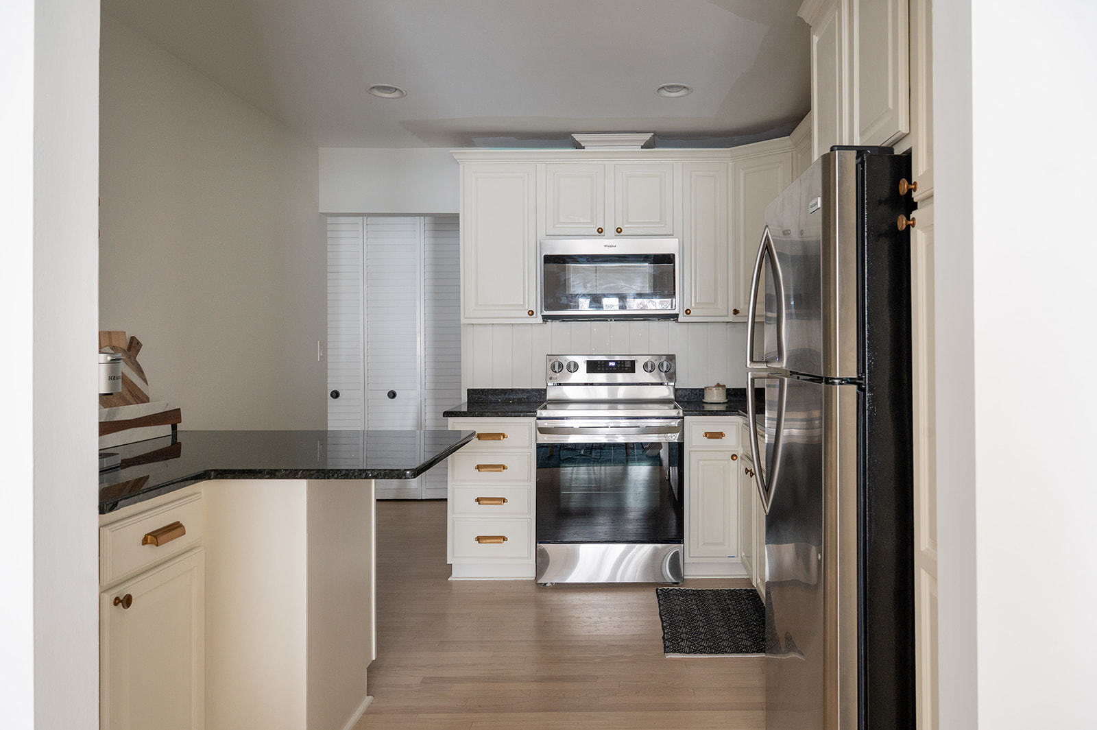 448 Raintree Court, Unit 1C Glen Ellyn, IL 60137 - Photo 10 of 16