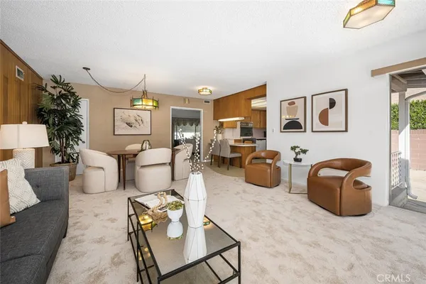 $1,150,000 | 2660 Gondar Avenue, Long Beach, CA 90815