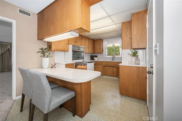 $1,150,000 | 2660 Gondar Avenue, Long Beach, CA 90815