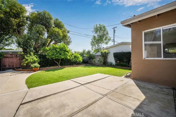 $1,150,000 | 2660 Gondar Avenue, Long Beach, CA 90815