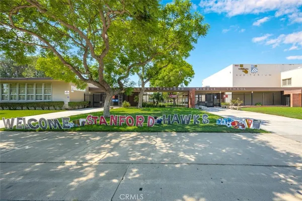 $1,150,000 | 2660 Gondar Avenue, Long Beach, CA 90815