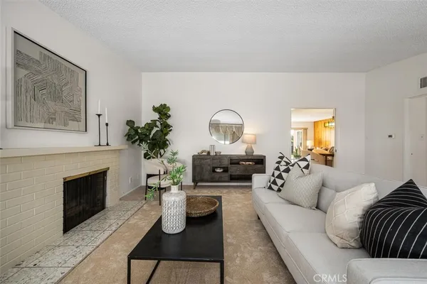 $1,150,000 | 2660 Gondar Avenue, Long Beach, CA 90815