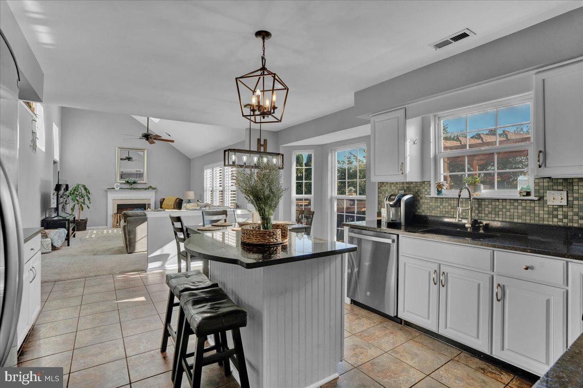 8025 Fair View Lane Eagleville, PA 19403 - Photo 9 of 43