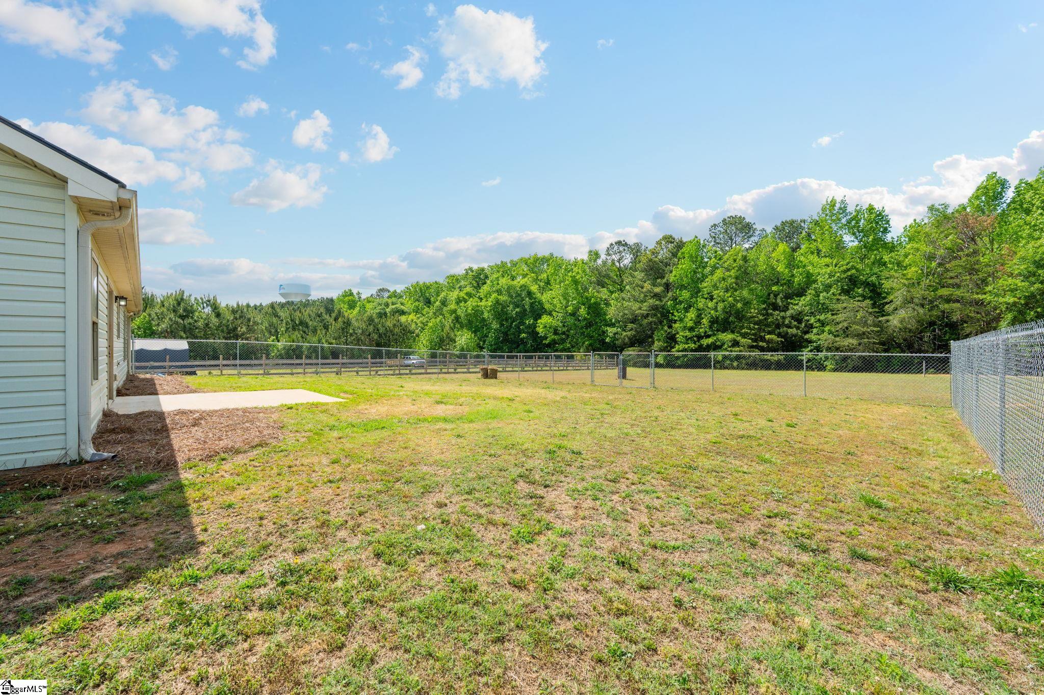 285 Metric Road Gray Court, SC 29645 - Photo 26 of 33
