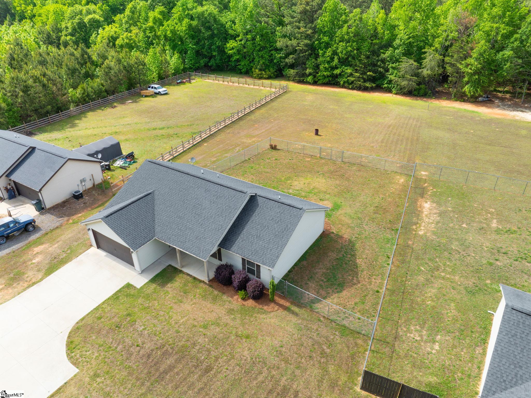 285 Metric Road Gray Court, SC 29645 - Photo 30 of 33