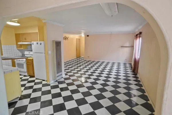 $589,999 | 2005 San Jose Street, Oxnard, CA 93030