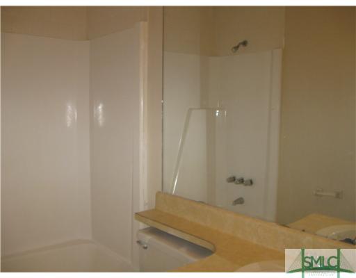 4 Ketch Place Savannah, GA 31410 - Photo 9 of 12 Bathroom. Bathroom #2
