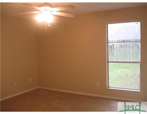 4 Ketch Place Savannah, GA 31410 - Photo 10 of 12 Master Bedroom.