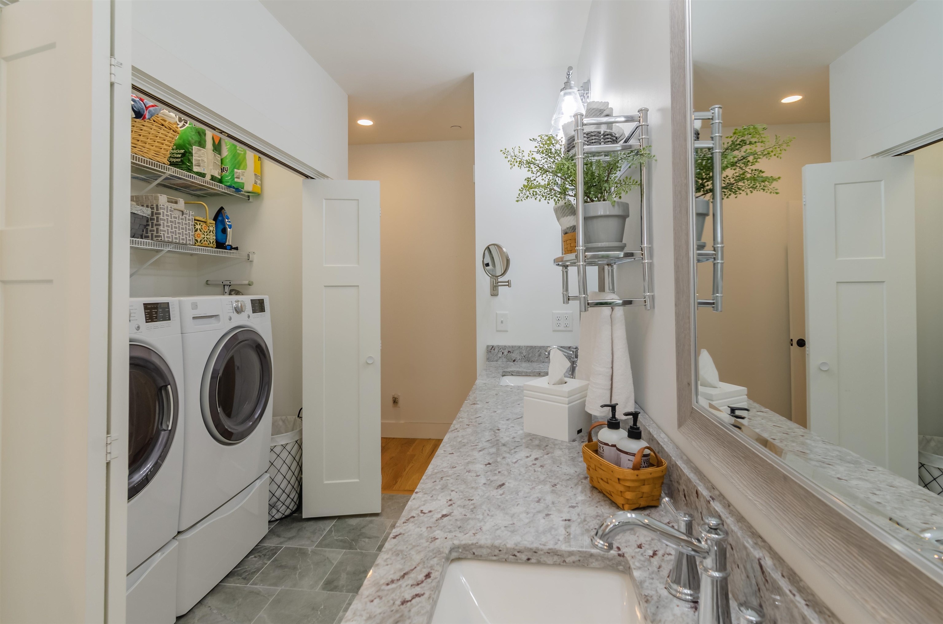 1 Catalpa Road Salem, NH 03079 - Photo 29 of 40