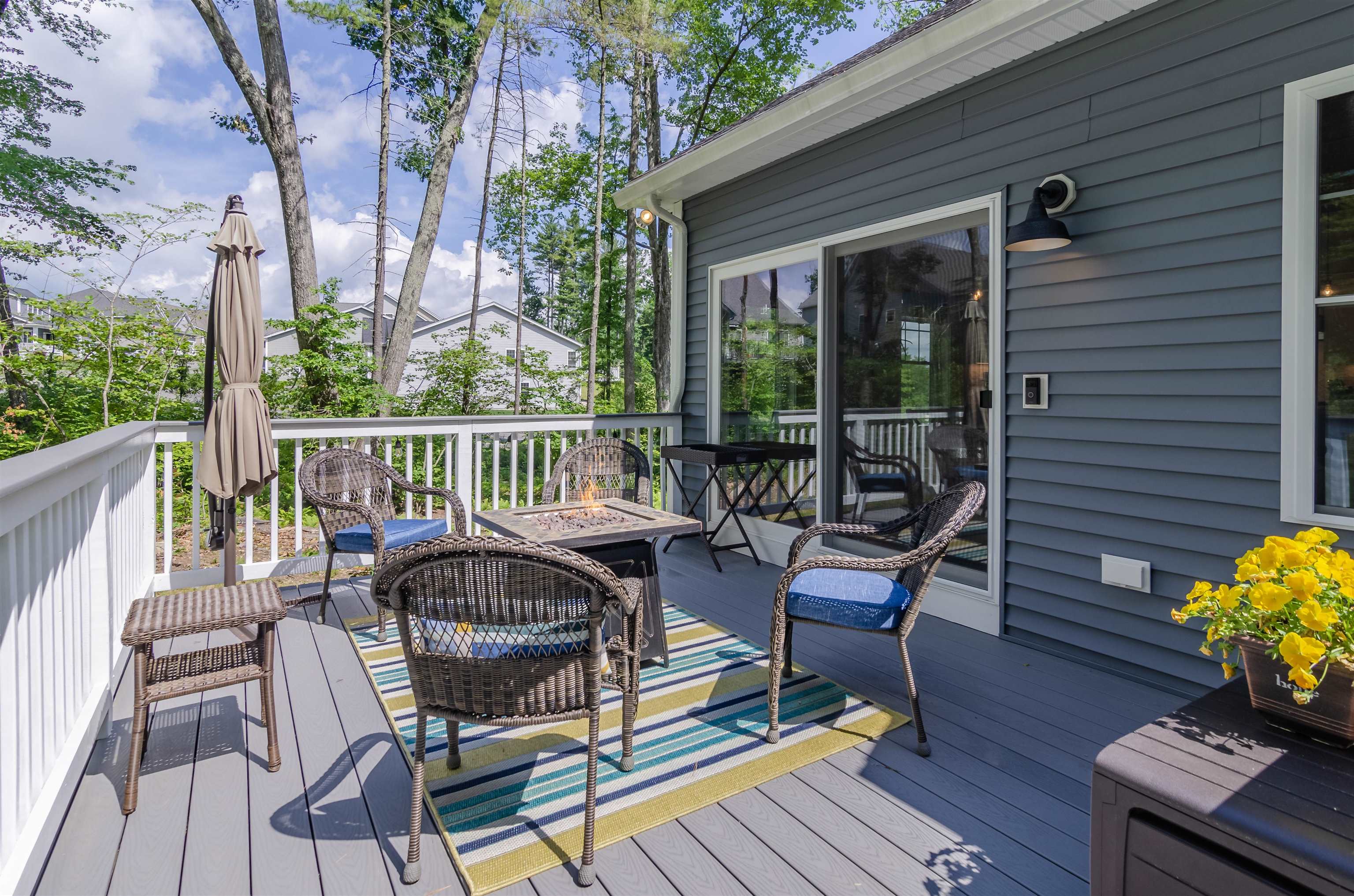 1 Catalpa Road Salem, NH 03079 - Photo 3 of 40