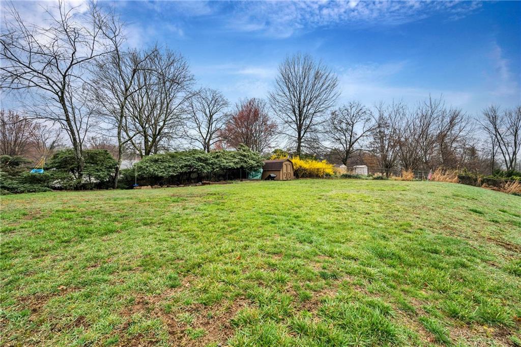 1925 Sample Road Allison Park, PA 15101 - Photo 24 of 25