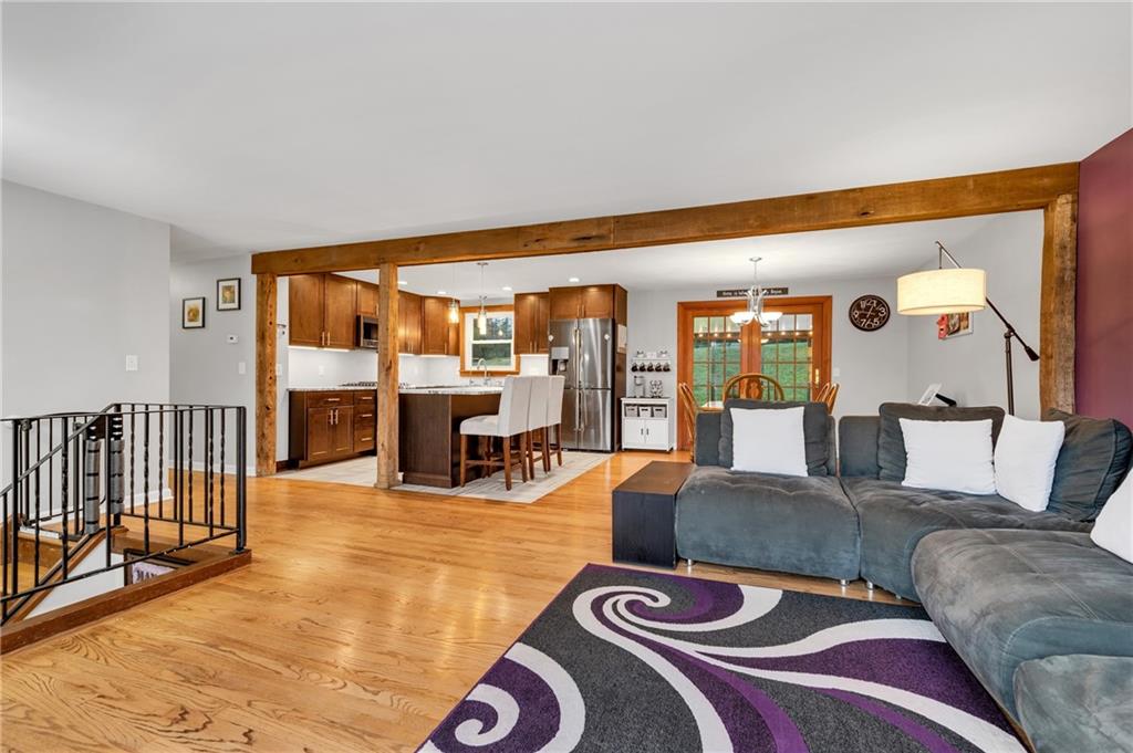 1925 Sample Road Allison Park, PA 15101 - Photo 9 of 25